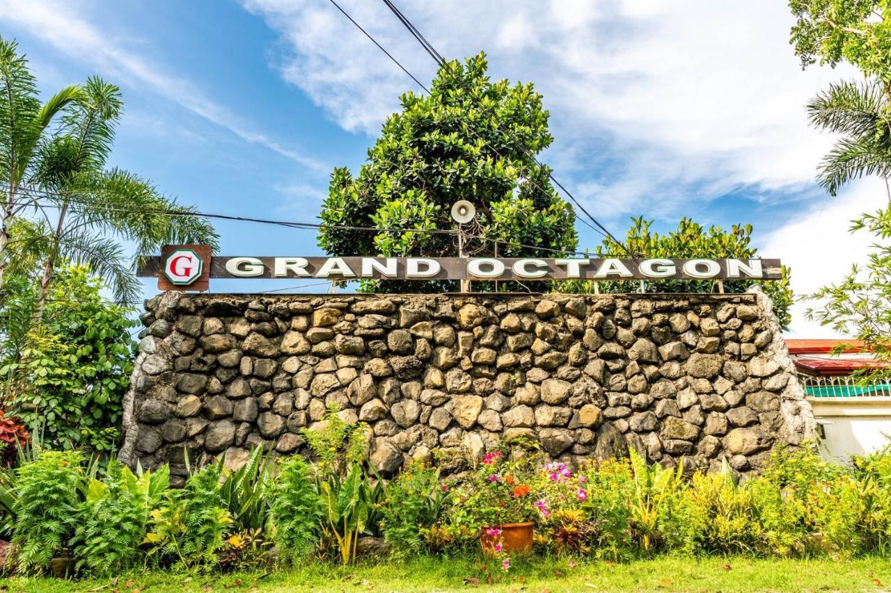 לאואג Grand Octagon Resort מראה חיצוני תמונה